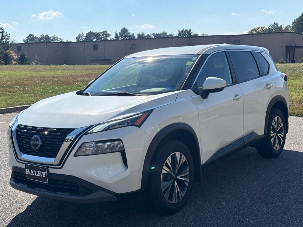 Used 2023 Nissan Rogue SV SUV