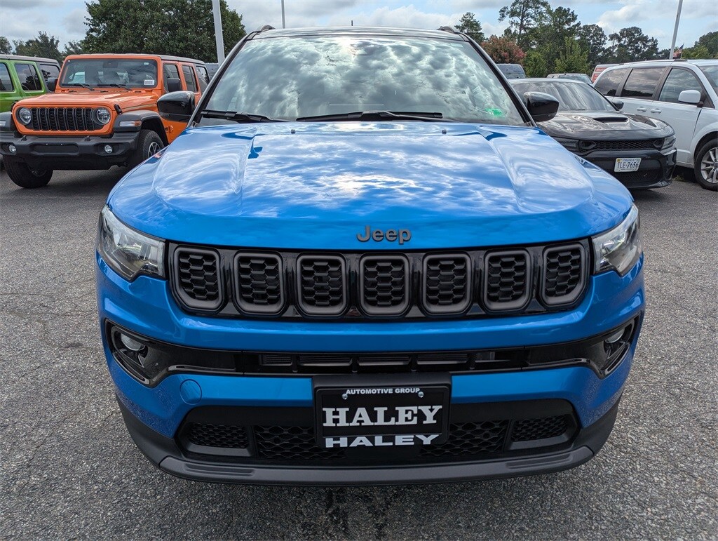 2025 Jeep Compass Limited photo 3