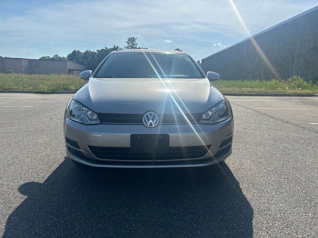 Used 2016 Volkswagen Golf SportWagen TSI S 4-Door Automatic Wagon