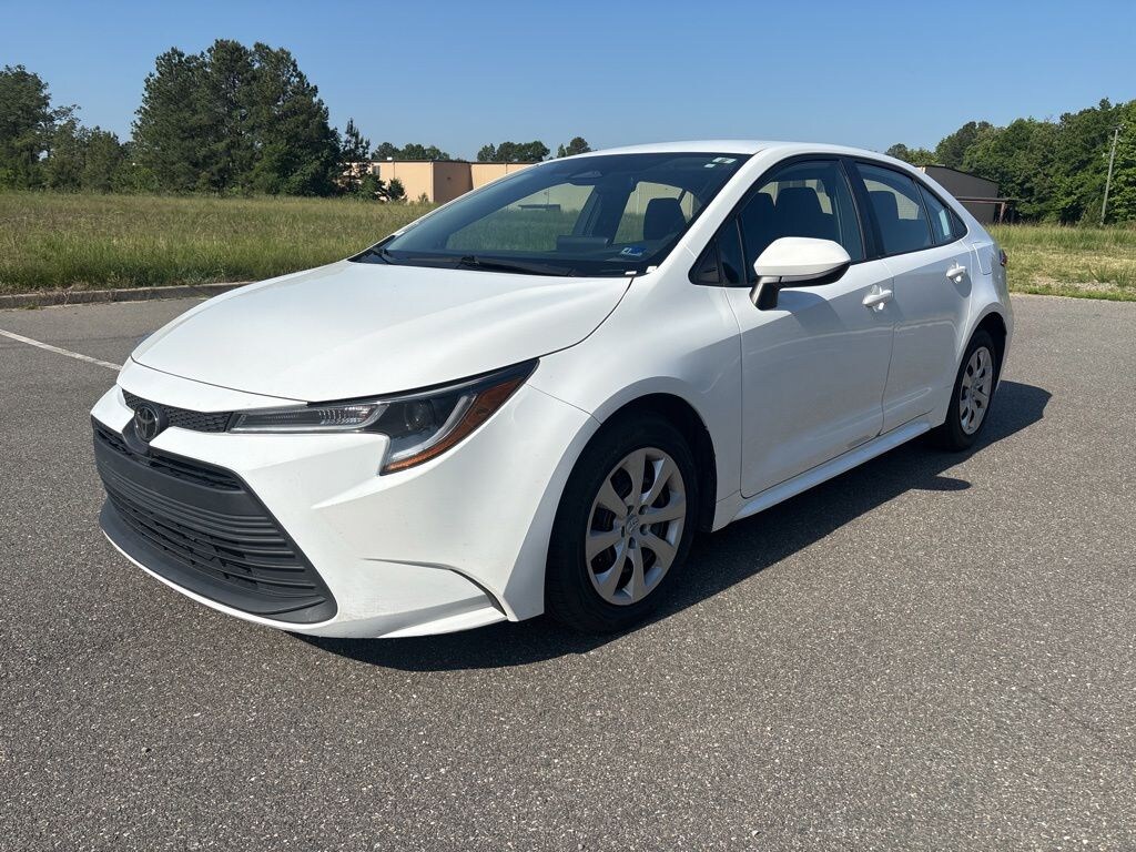Used 2023 Toyota Corolla LE Sedan