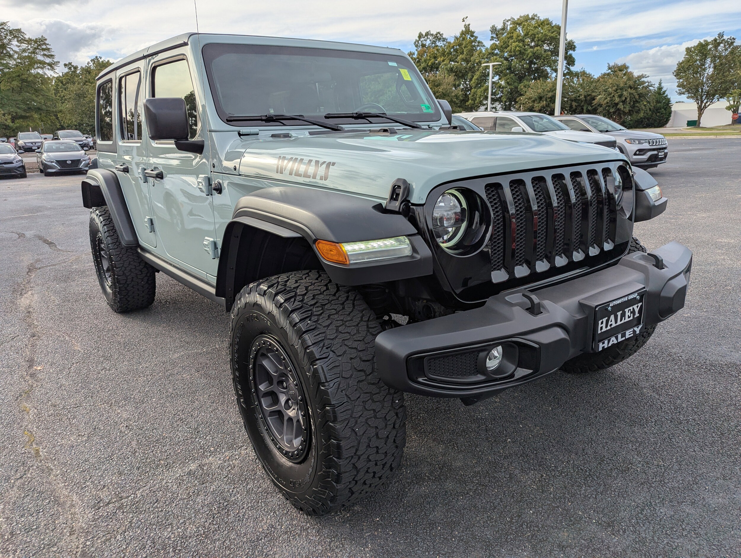 2023 Jeep Wrangler Sport photo 2