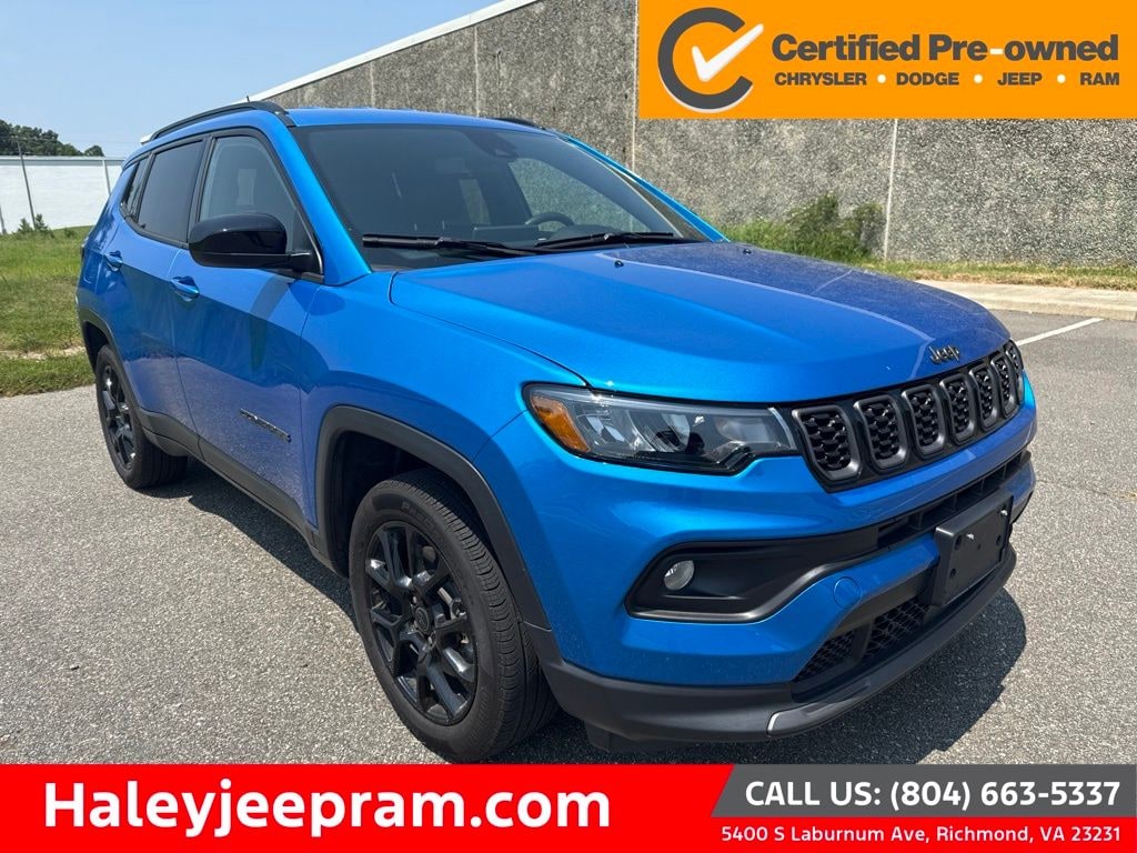 Used 2025 Jeep Compass Latitude SUV