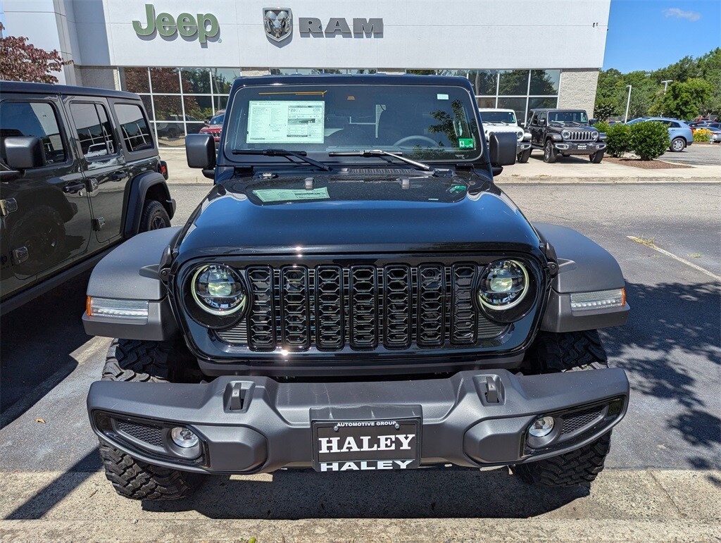 2025 Jeep Wrangler Willys photo 3