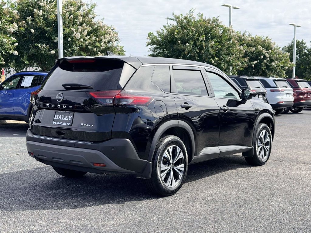 Used 2023 Nissan Rogue SV SUV