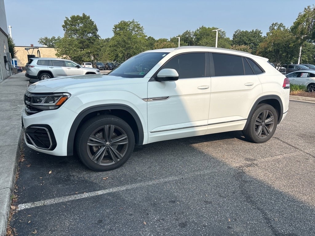 Used 2020 Volkswagen Atlas Cross Sport 3.6L V6 SE w/Technology R-Line 4MOTION SUV