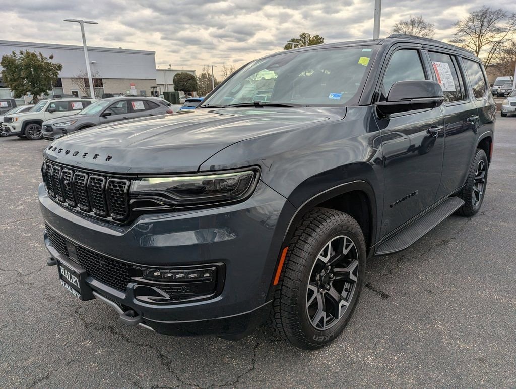 Used 2025 Jeep Wagoneer Series II SUV