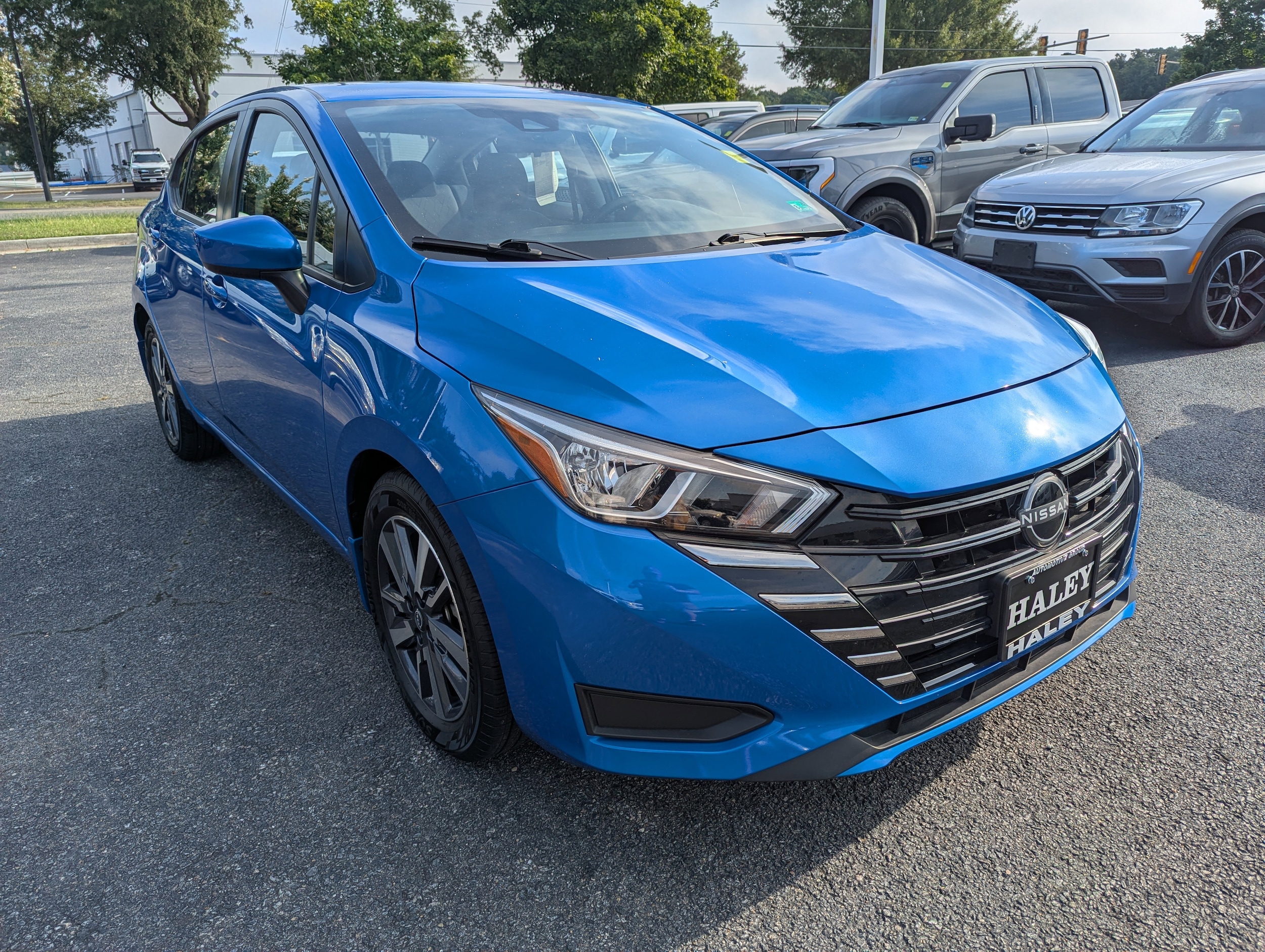 2024 Nissan Versa 1.6 SV