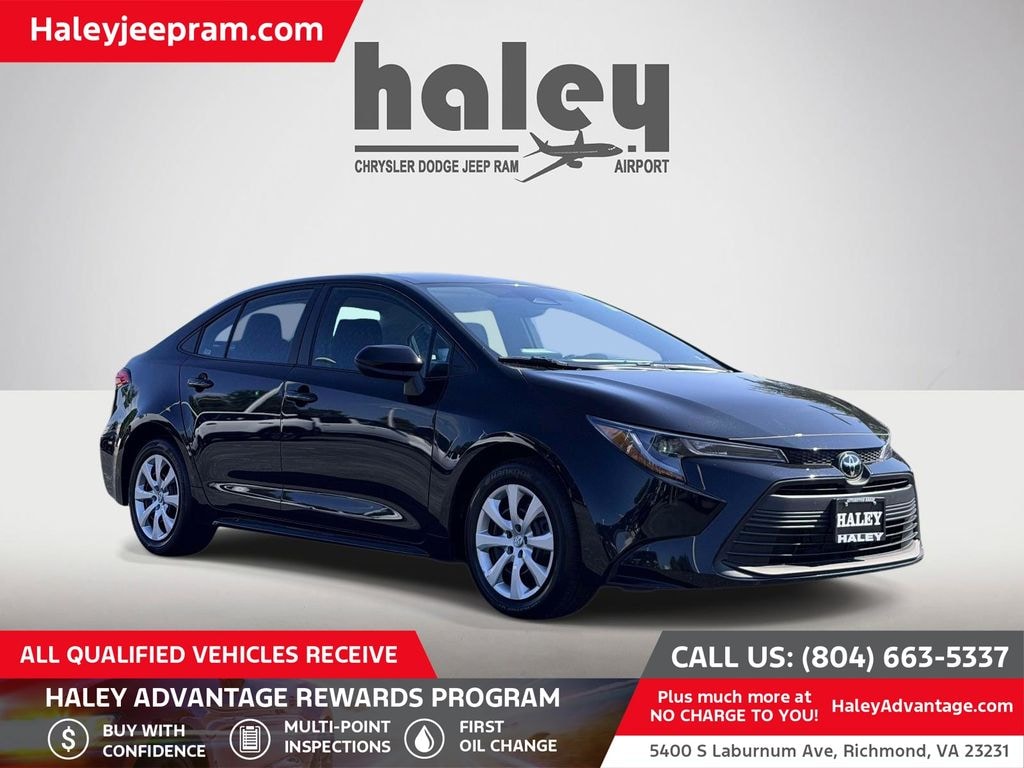 Used 2025 Toyota Corolla LE Sedan