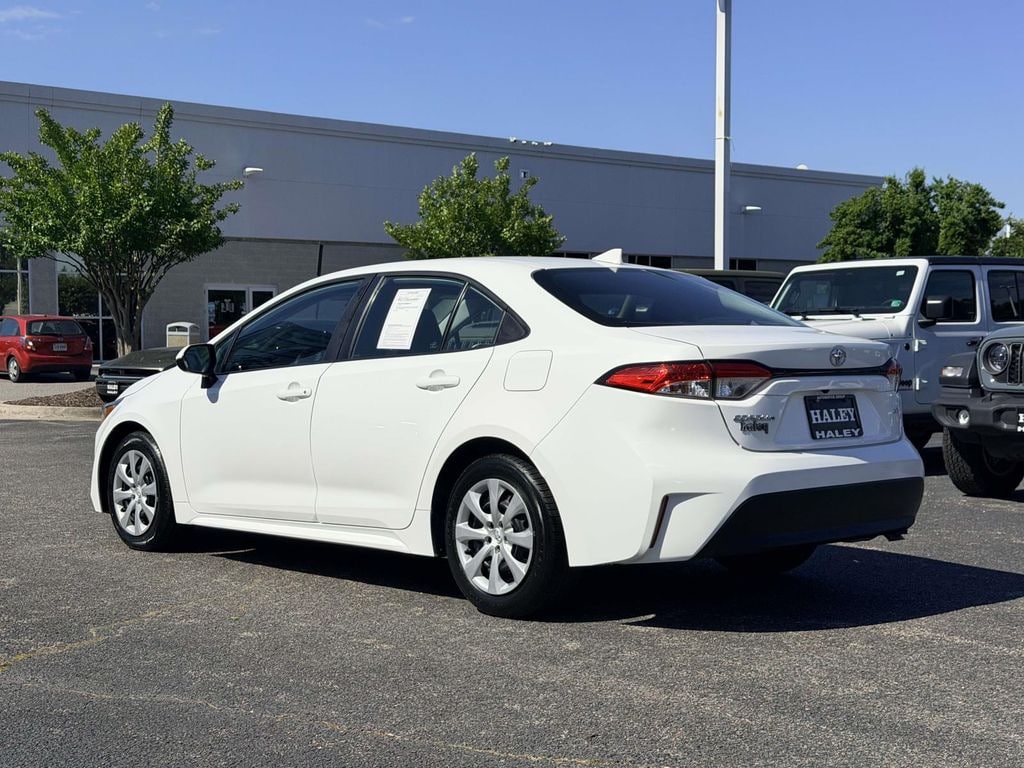 Used 2023 Toyota Corolla LE Sedan