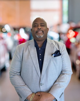 Staff member Sheldon Hogan from 0235f5666269