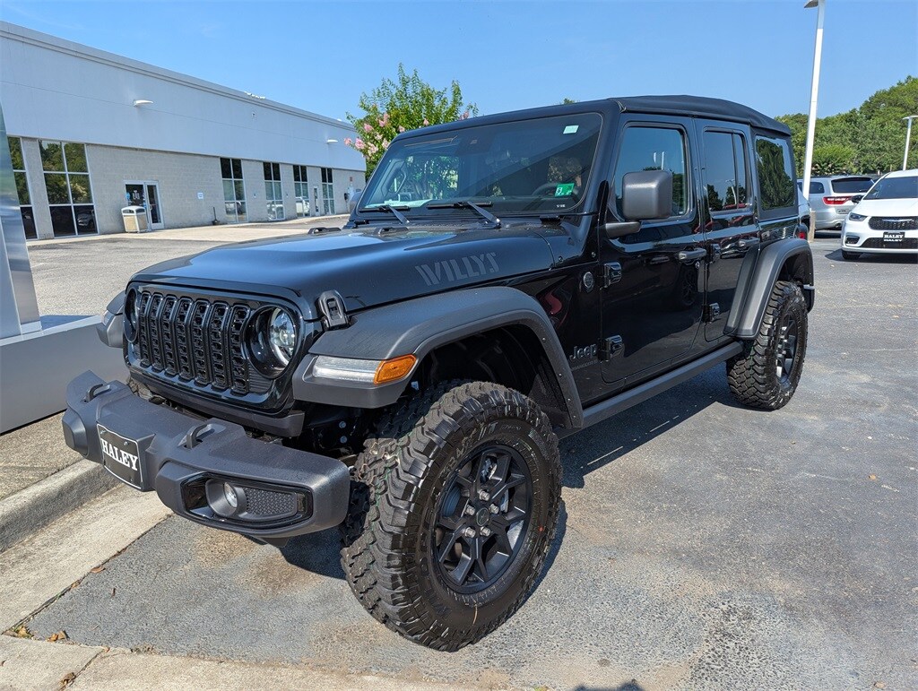 2025 Jeep Wrangler Willys photo 4