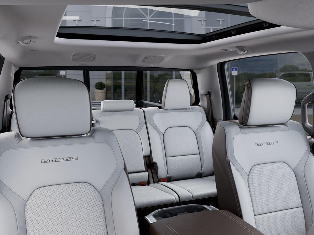 2026 RAM 1500 Laramie - Photo 26