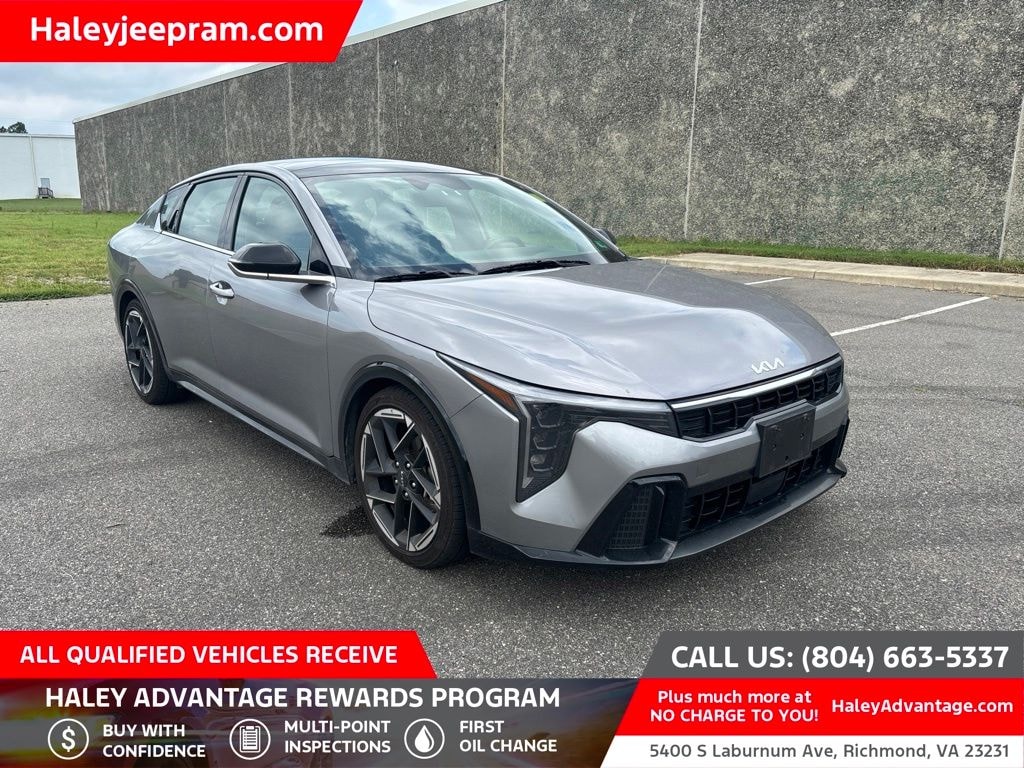 Used 2025 Kia K4 GT-Line Sedan