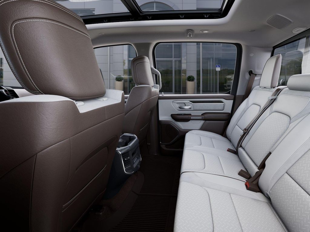 2026 RAM 1500 Laramie - Photo 23
