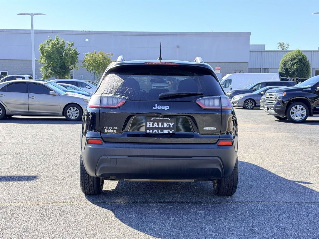 Used 2020 Jeep Cherokee Latitude SUV