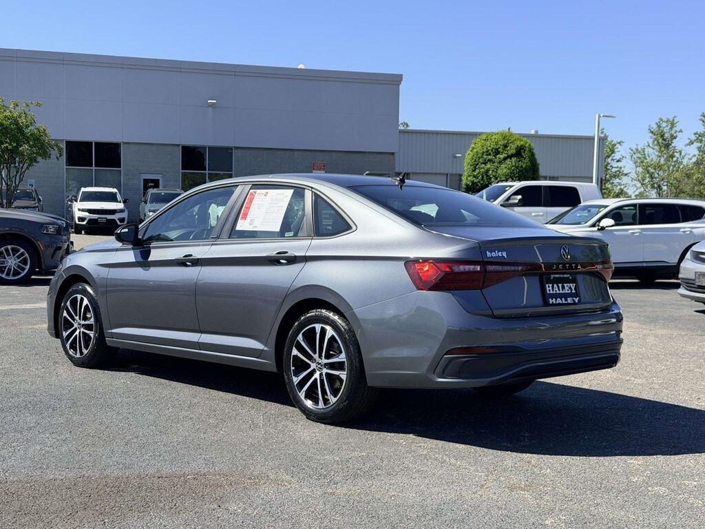 Used 2025 Volkswagen Jetta 1.5T Sport Sedan