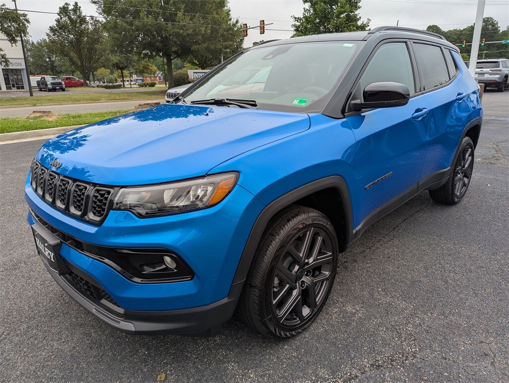 2025 Jeep Compass Limited photo 4