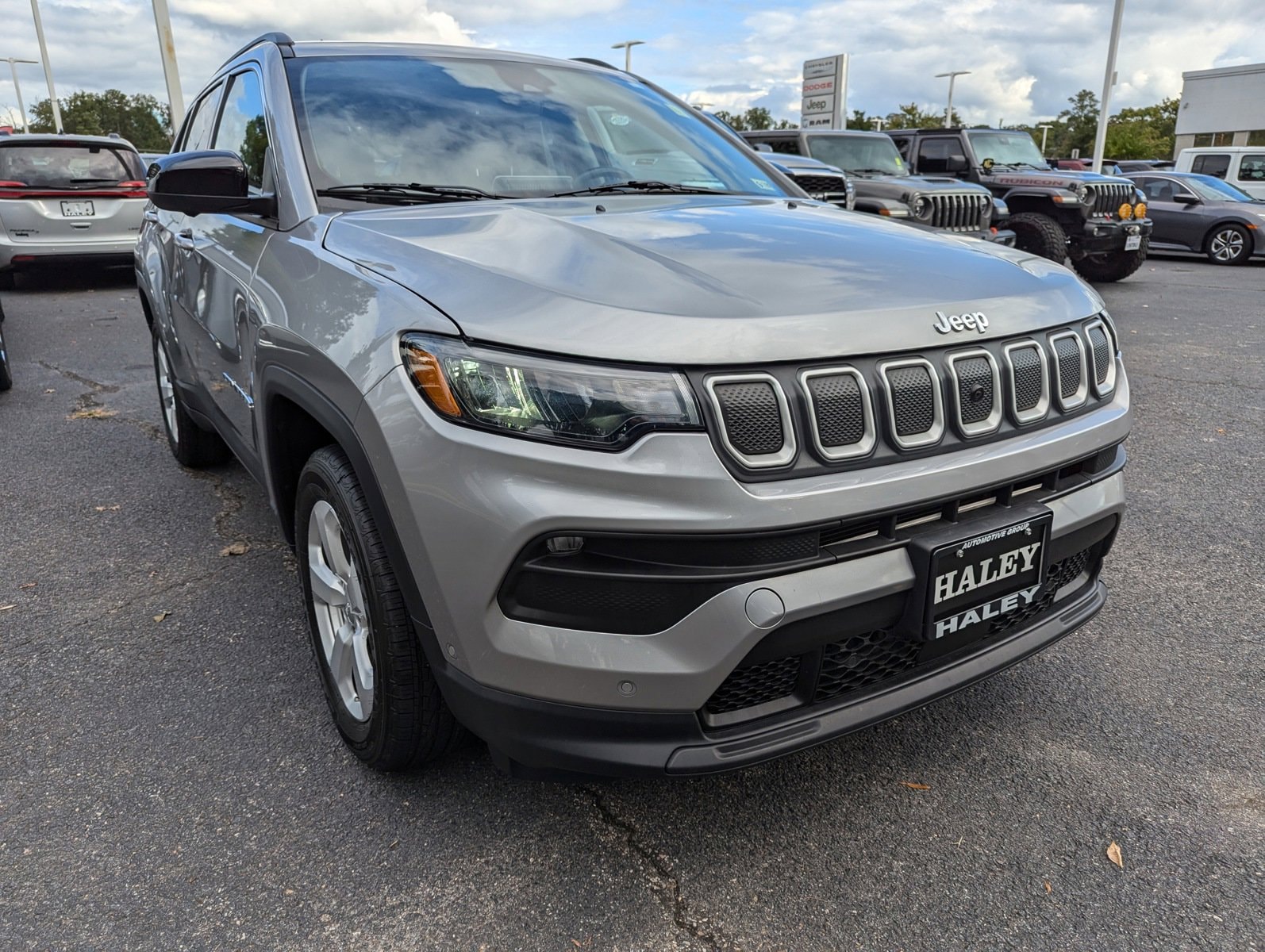 Used 2022 Jeep Compass Latitude with VIN 3C4NJDBB0NT114177 for sale in Richmond, VA