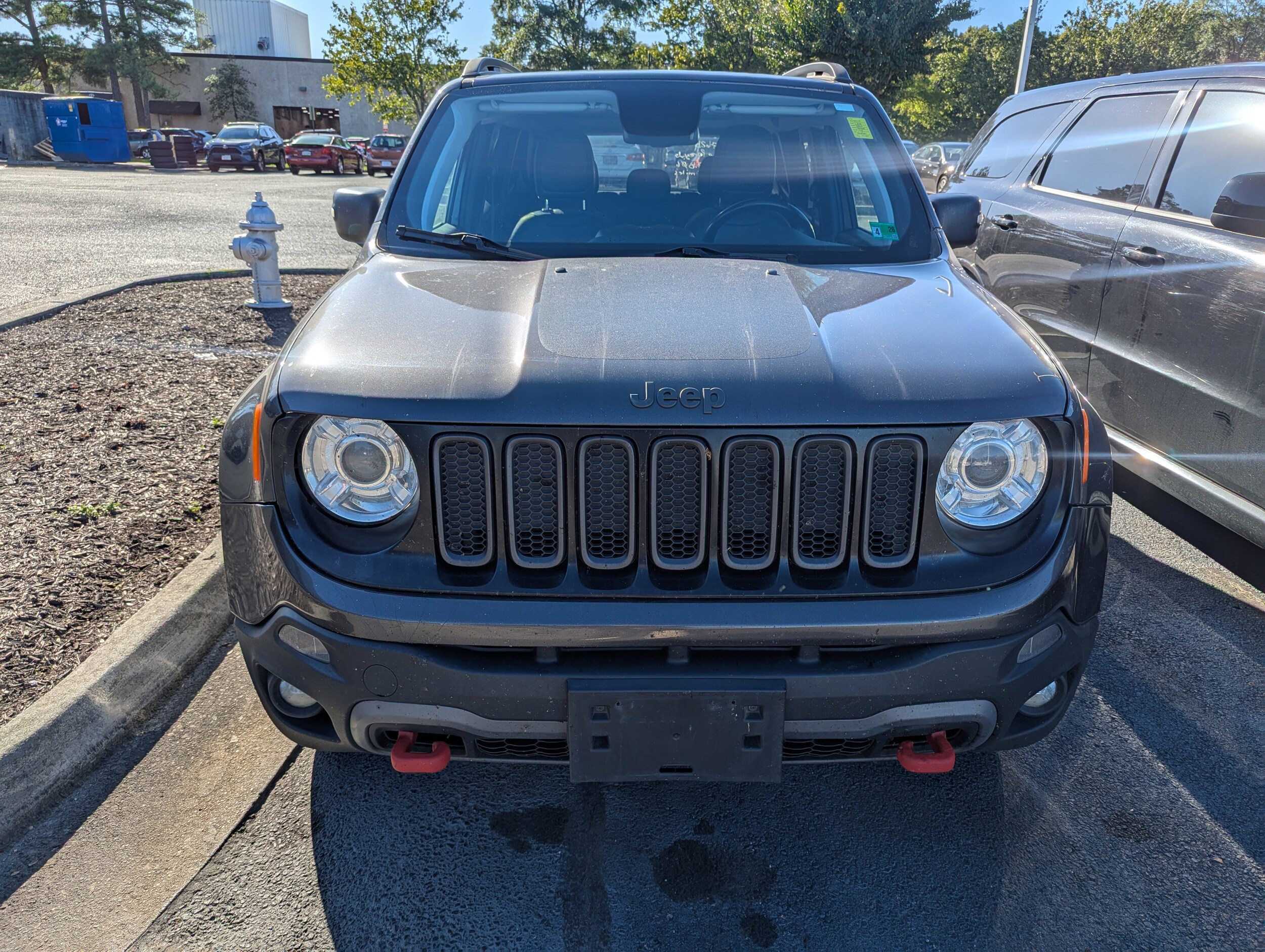 2018 Jeep Renegade Trailhawk photo 2