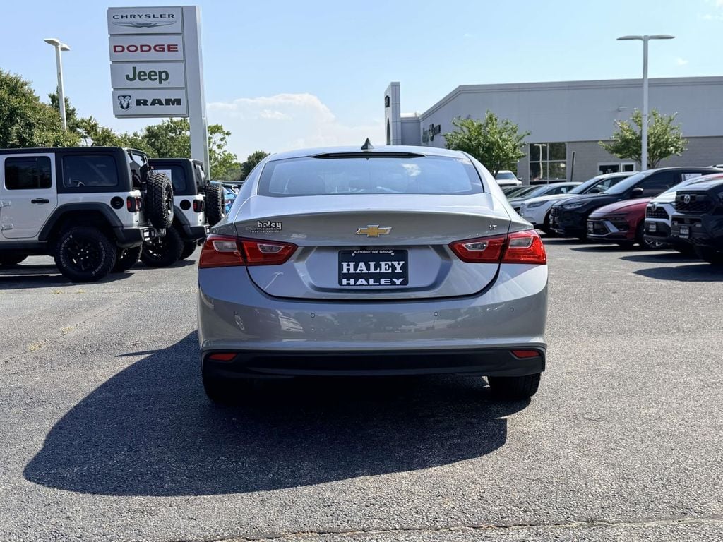 Used 2025 Chevrolet Malibu 1LT Sedan