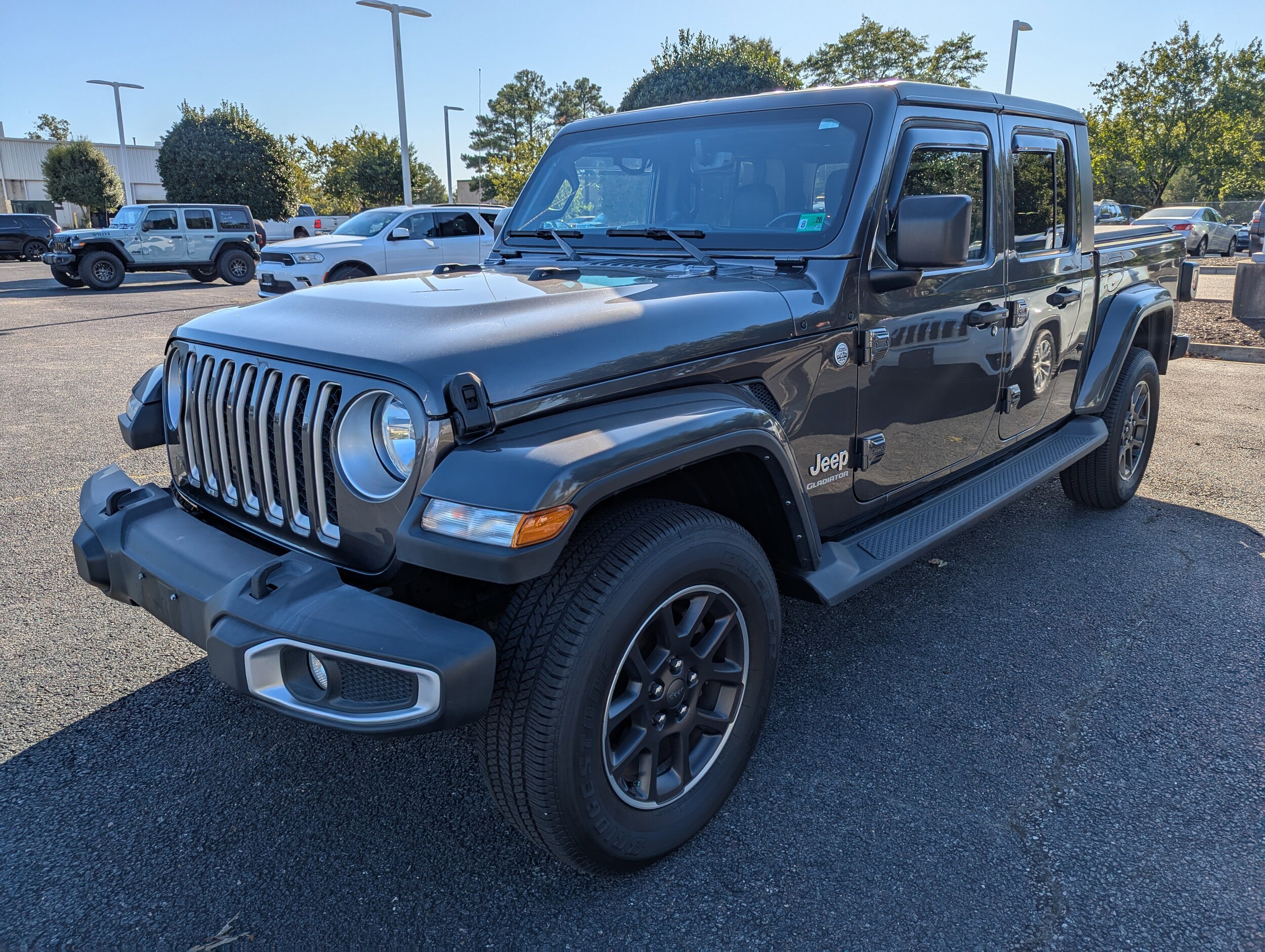 2022 Jeep Gladiator Overland photo 3