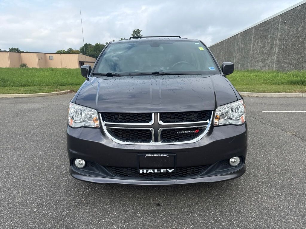 Used 2019 Dodge Grand Caravan SXT Van Passenger Van