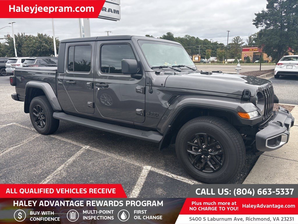 Used 2023 Jeep Gladiator Sport Truck Crew Cab