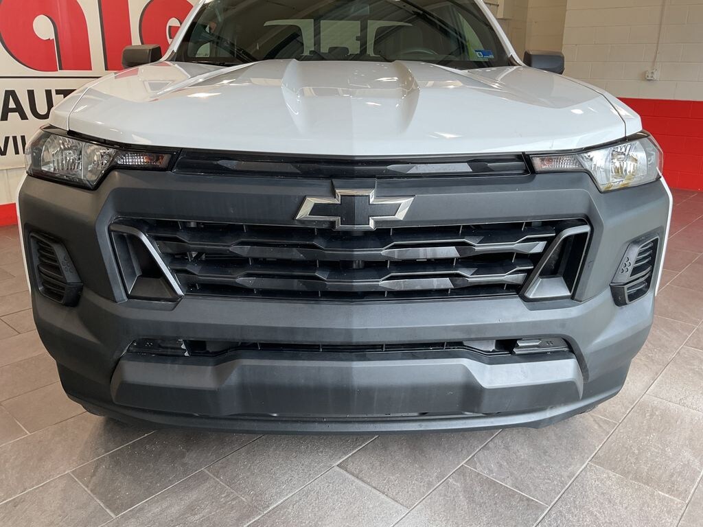 Used 2023 Chevrolet Colorado WT Truck Crew Cab