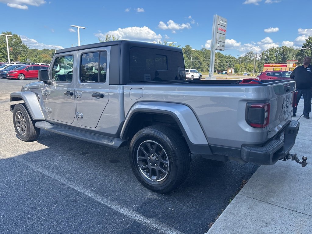 2020 Jeep Gladiator Overland photo 3