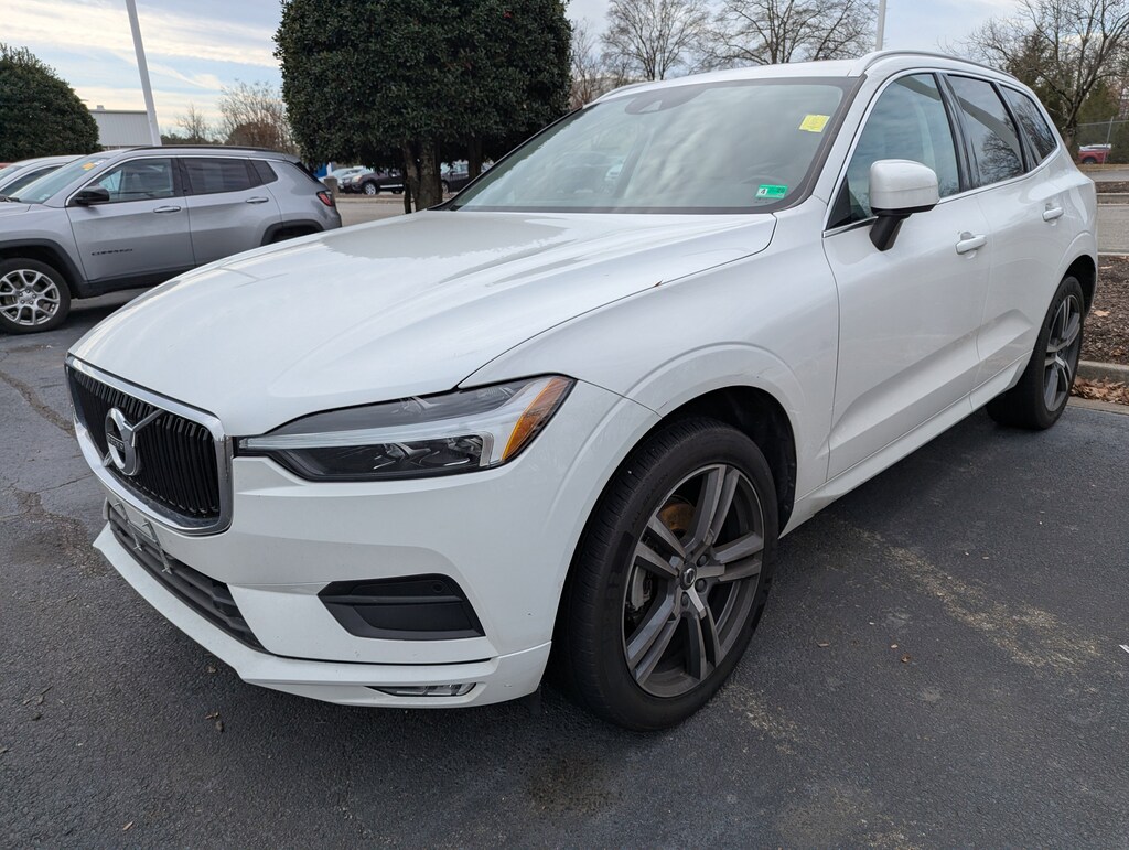 Used 2021 Volvo XC60 Momentum T5 FWD Momentum