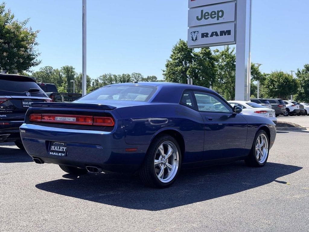 Used 2010 Dodge Challenger R/T with VIN 2B3CJ5DT3AH260774 for sale in Chester, VA