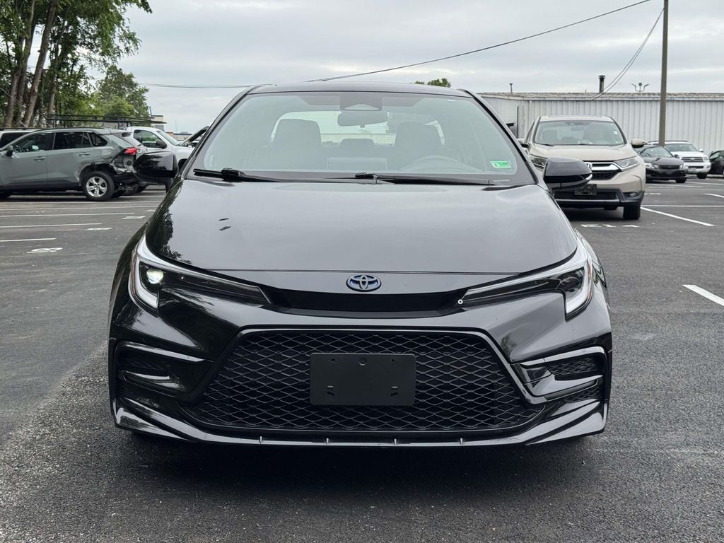 2024 Toyota Corolla Nightshade - Photo 24