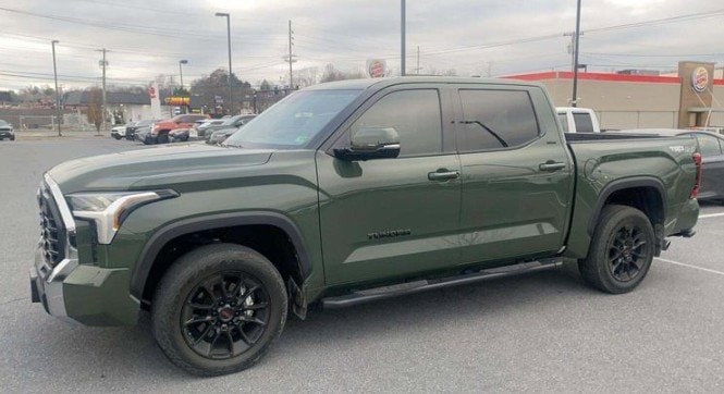 2023 Toyota Tundra SR5