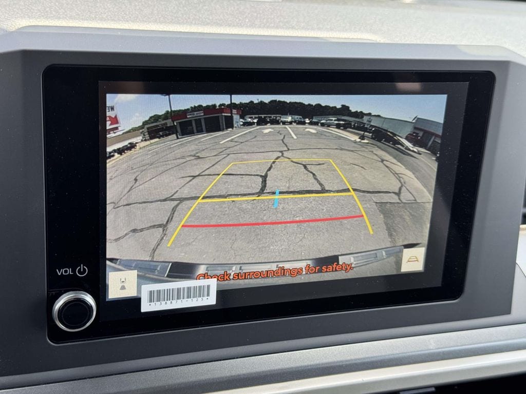 2026 Toyota Tacoma TRD Off Road - Photo 4