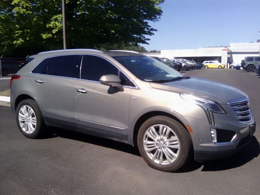 2019 Cadillac XT5 FWD Premium Luxury's photo