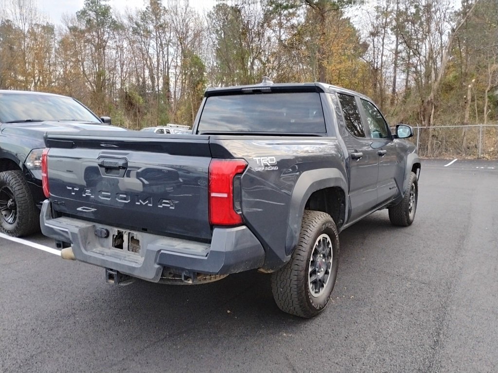 2024 Toyota Tacoma TRD Off-Road Double Cab photo 3