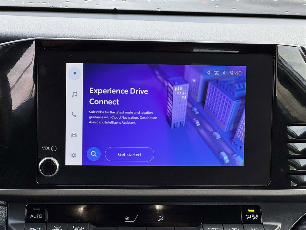 2025 Toyota Camry LE photo 3