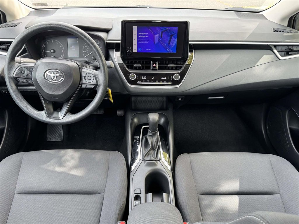 2024 Toyota Corolla LE photo 2