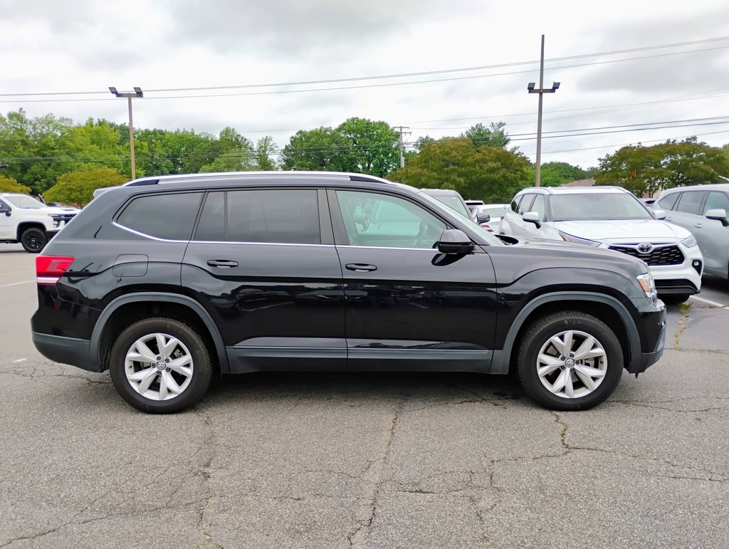 Used 2018 Volkswagen Atlas SE with VIN 1V2CR2CAXJC587048 for sale in North Chesterfield, VA
