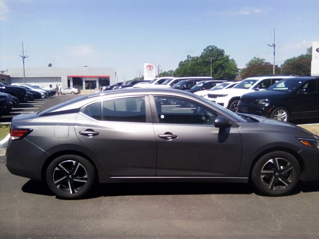 Used 2025 Nissan Sentra SV Sedan