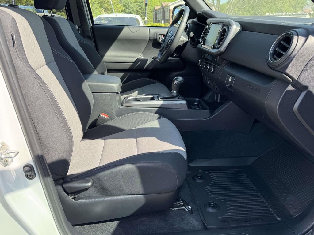 2023 Toyota Tacoma TRD Sport - Photo 14