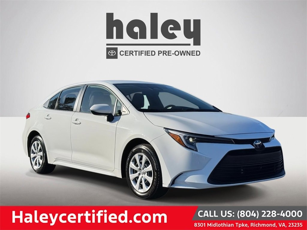 Used 2025 Toyota Corolla Hybrid LE Sedan