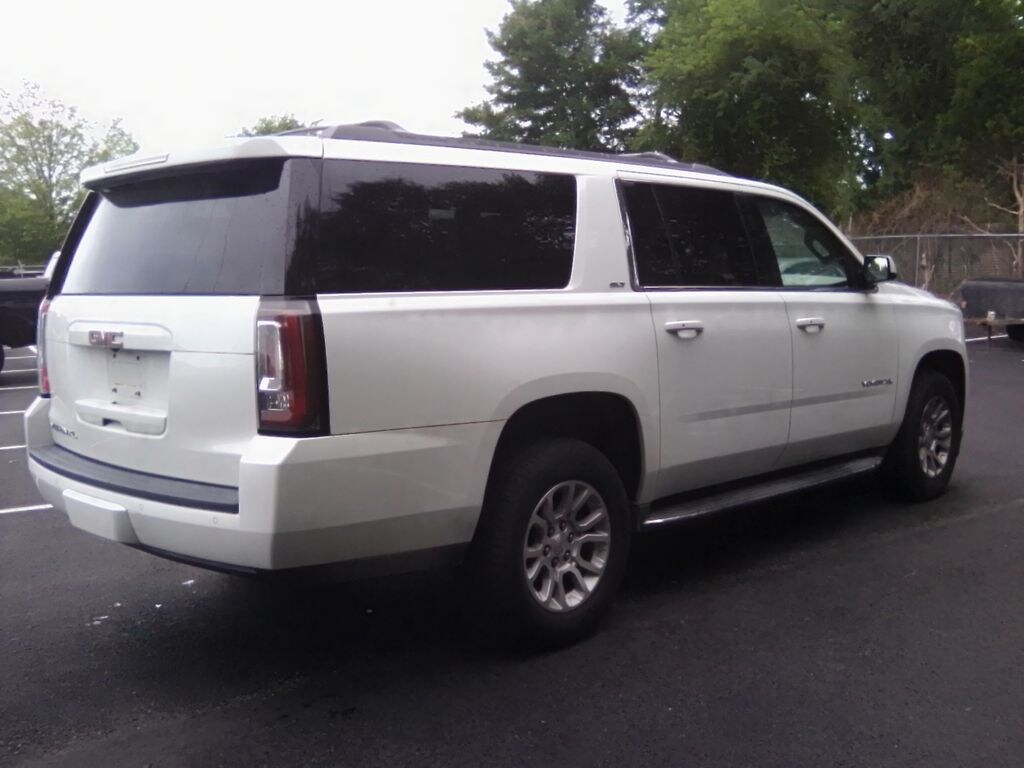 Used 2017 GMC Yukon XL SLT SUV