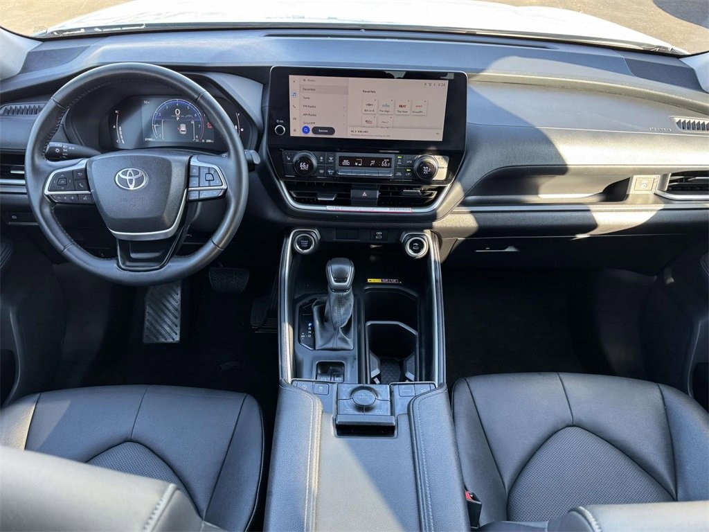 Used 2025 Toyota Grand Highlander XLE SUV