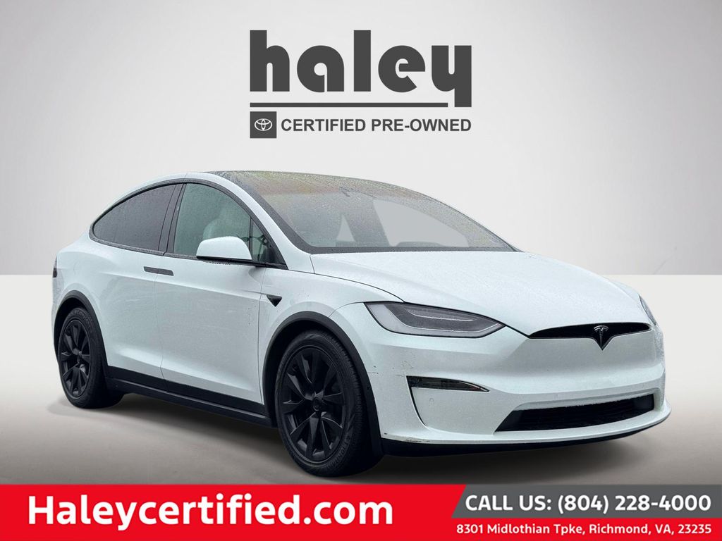 2022 Tesla Model X Long Range's photo