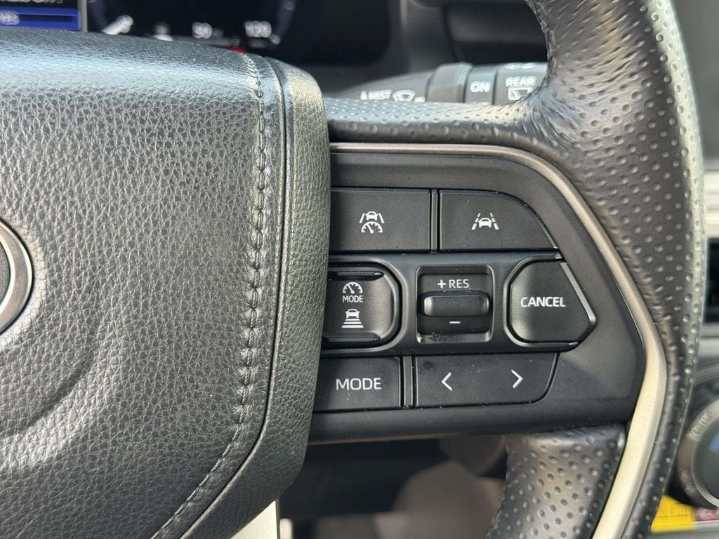 2025 Toyota 4Runner TRD Sport - Photo 13