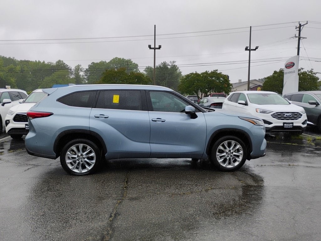 Used 2023 Toyota Highlander Limited with VIN 5TDKDRAH7PS018380 for sale in North Chesterfield, VA