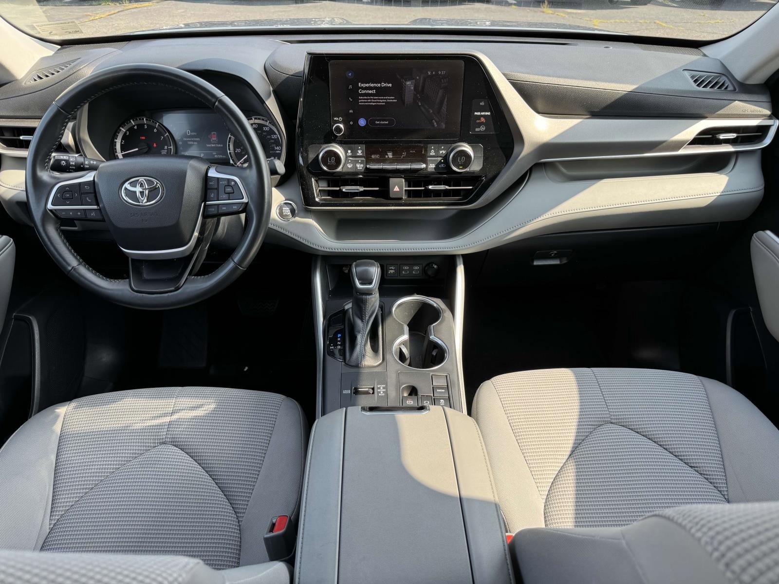 Used 2023 Toyota Highlander LE with VIN 5TDKDRAH0PS010542 for sale in North Chesterfield, VA