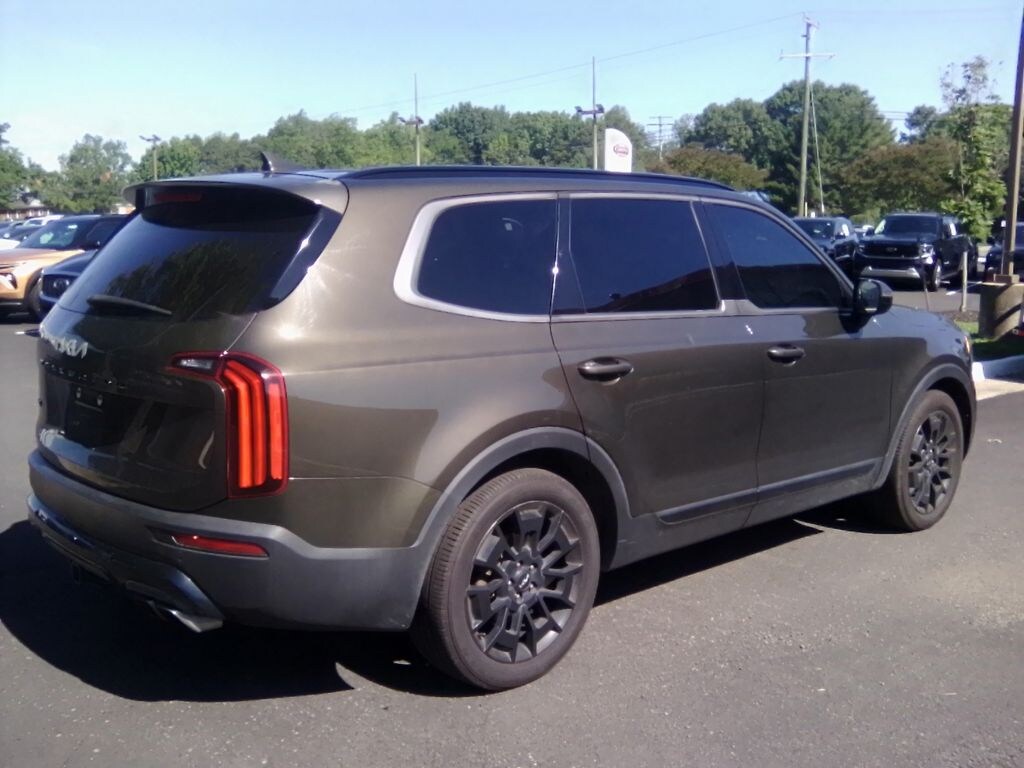 Used 2022 Kia Telluride SX SUV