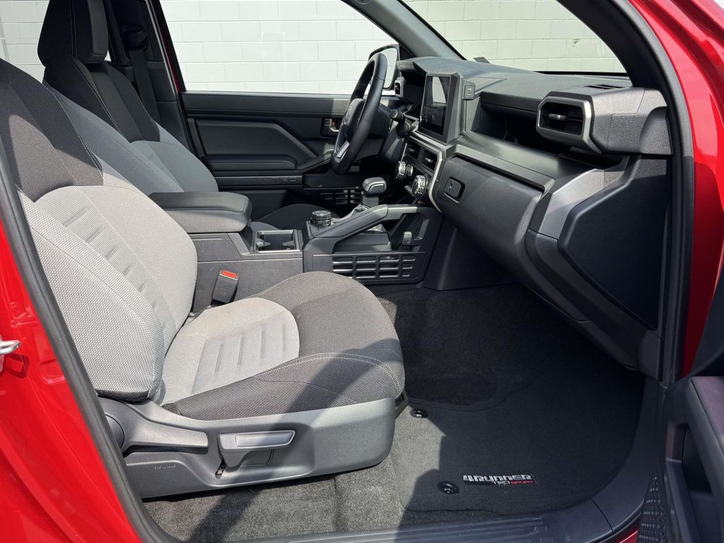 2025 Toyota 4Runner TRD Sport - Photo 15